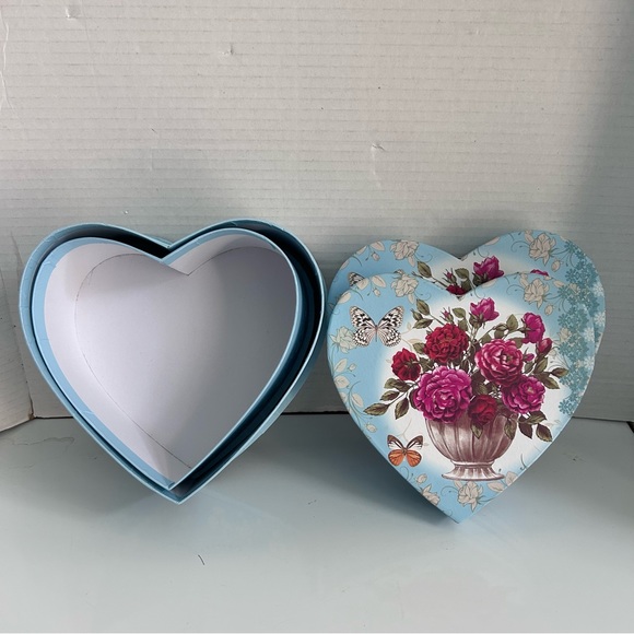 set of 2 Heart Shape paper gift boxes - Picture 7 of 7